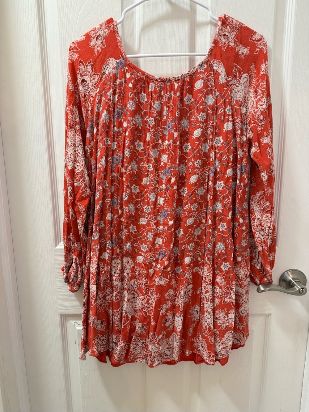 Free People Long Sleeve Dress Women's Size XS Red Floral Mini Length Boho Flowy - Picture 7 of 10